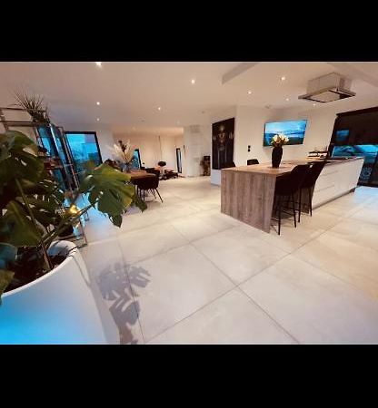 Magnifique Villa Avec Jaccuzi Wimille エクステリア 写真